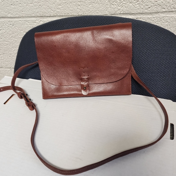 Lucky Brand Rustic Slim Brown Leather Flap Crossbody Bag - Picture 1 of 12